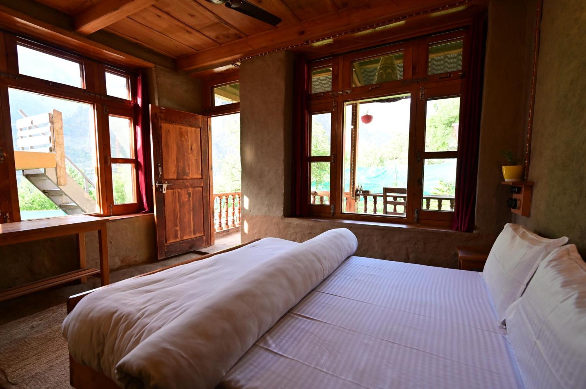 Himalayan Mud Resort カソル エクステリア 写真