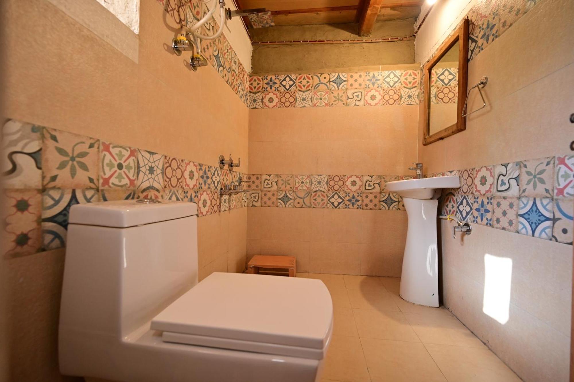 Himalayan Mud Resort カソル エクステリア 写真