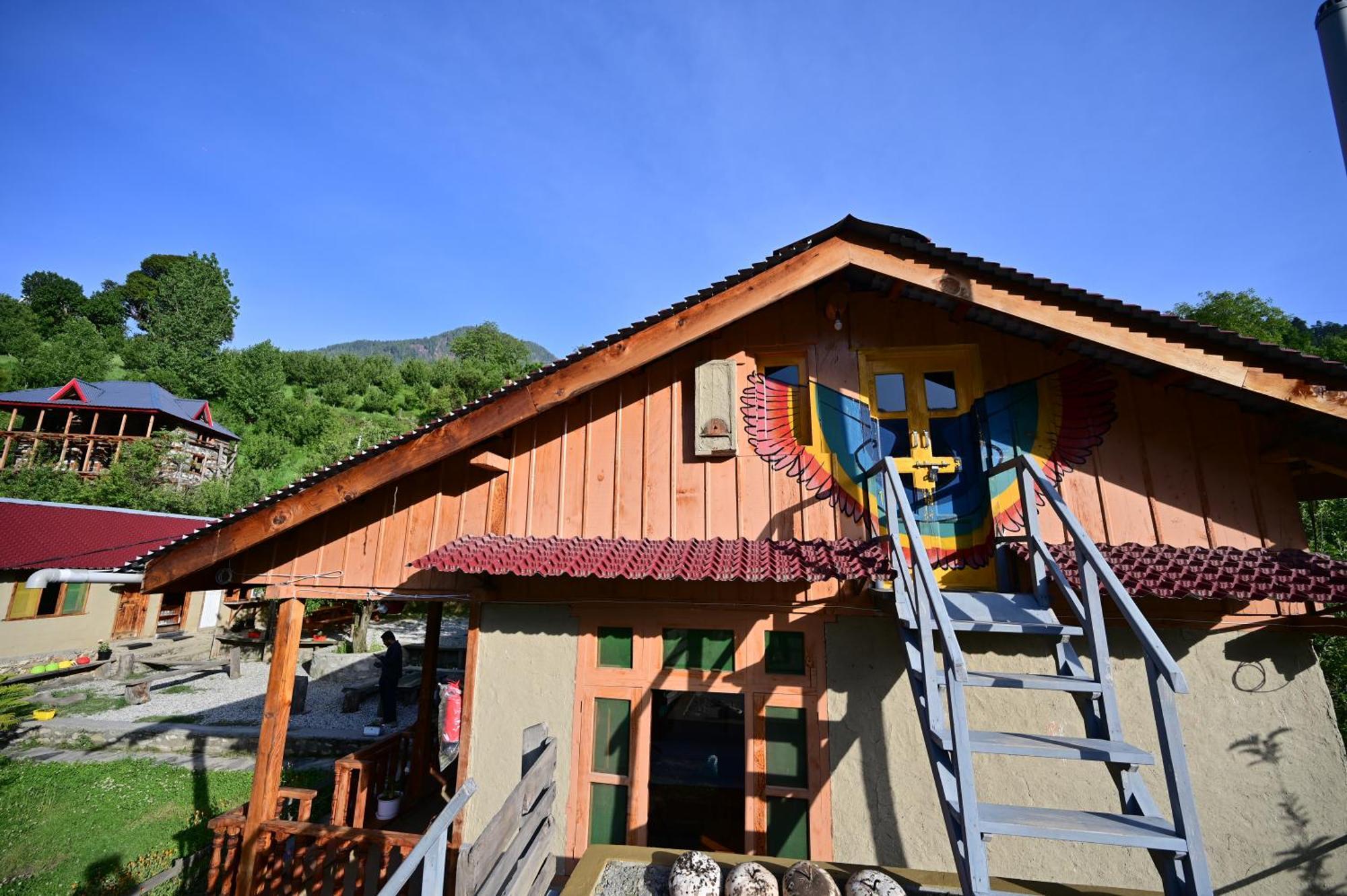 Himalayan Mud Resort カソル エクステリア 写真